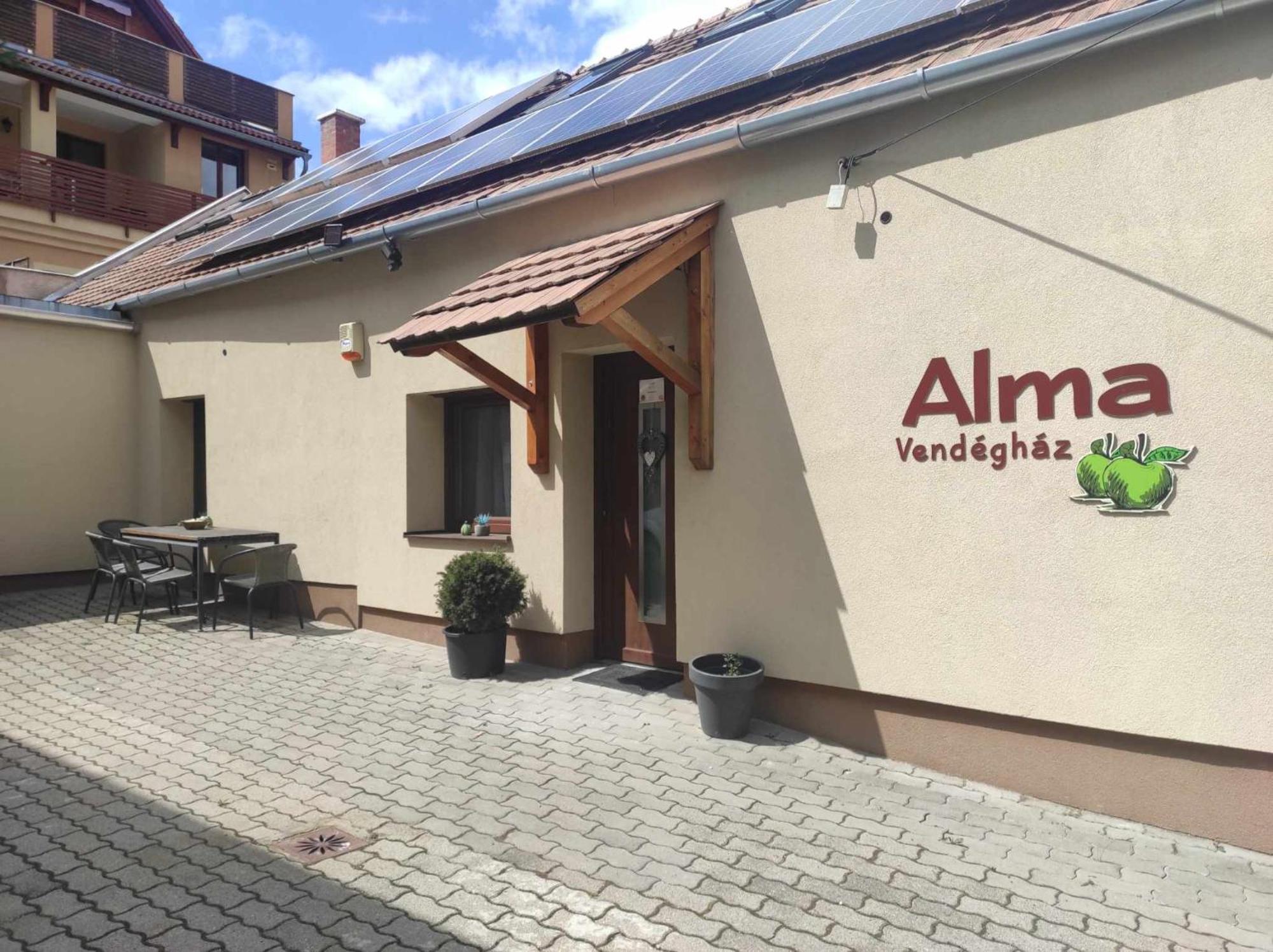 Alma Vendeghaz Otel Veszprém Dış mekan fotoğraf