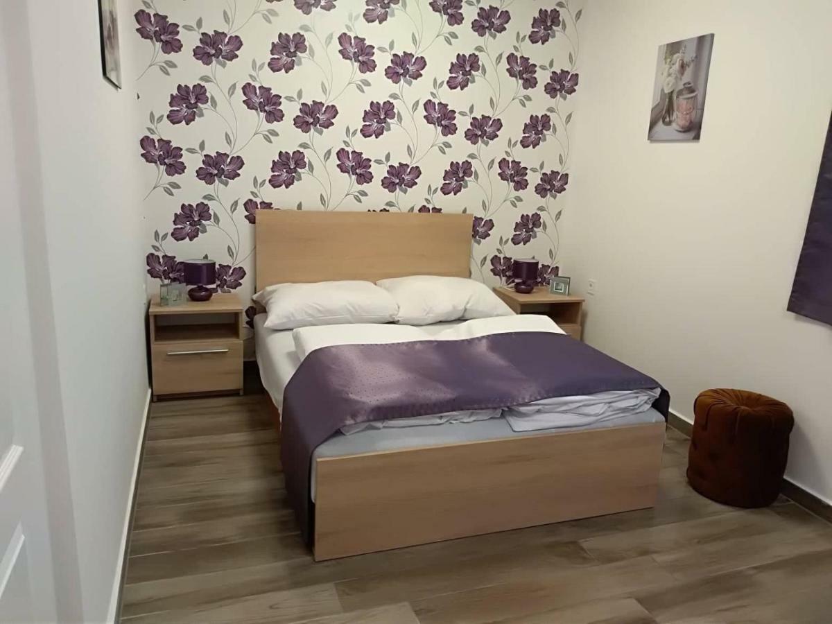 Alma Vendeghaz Otel Veszprém Dış mekan fotoğraf